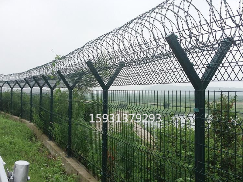 机场护栏