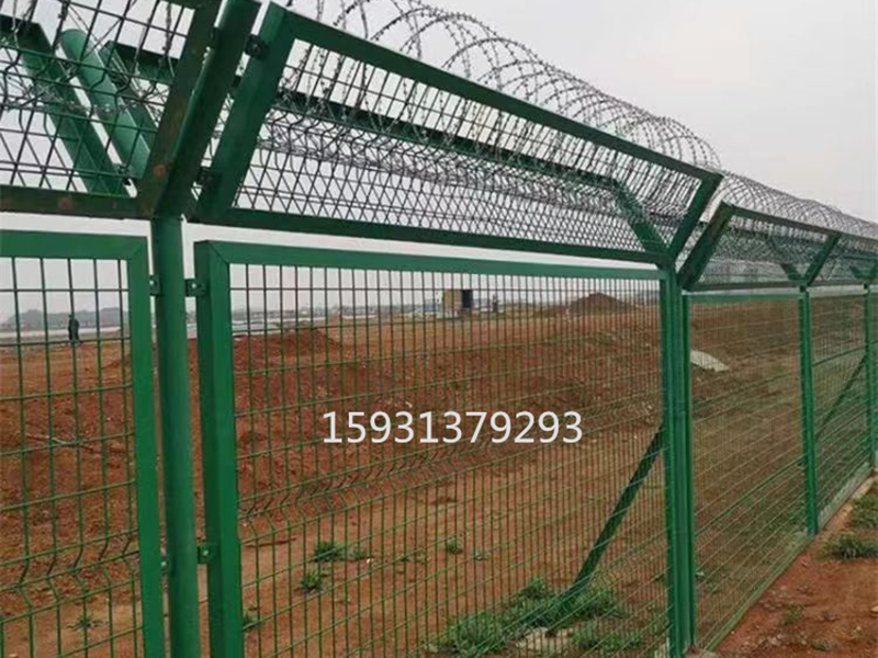 机场护栏
